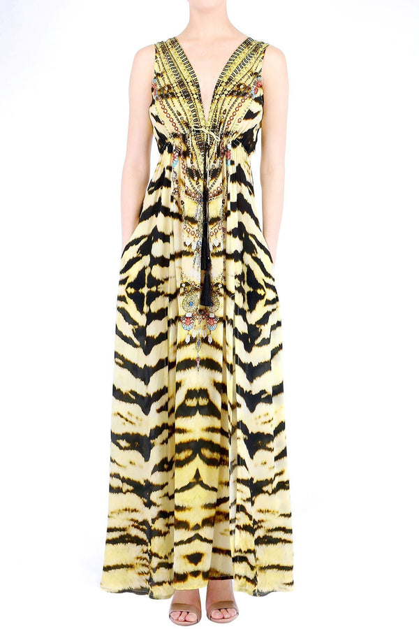 V-Neck Maxi in Tiger Print